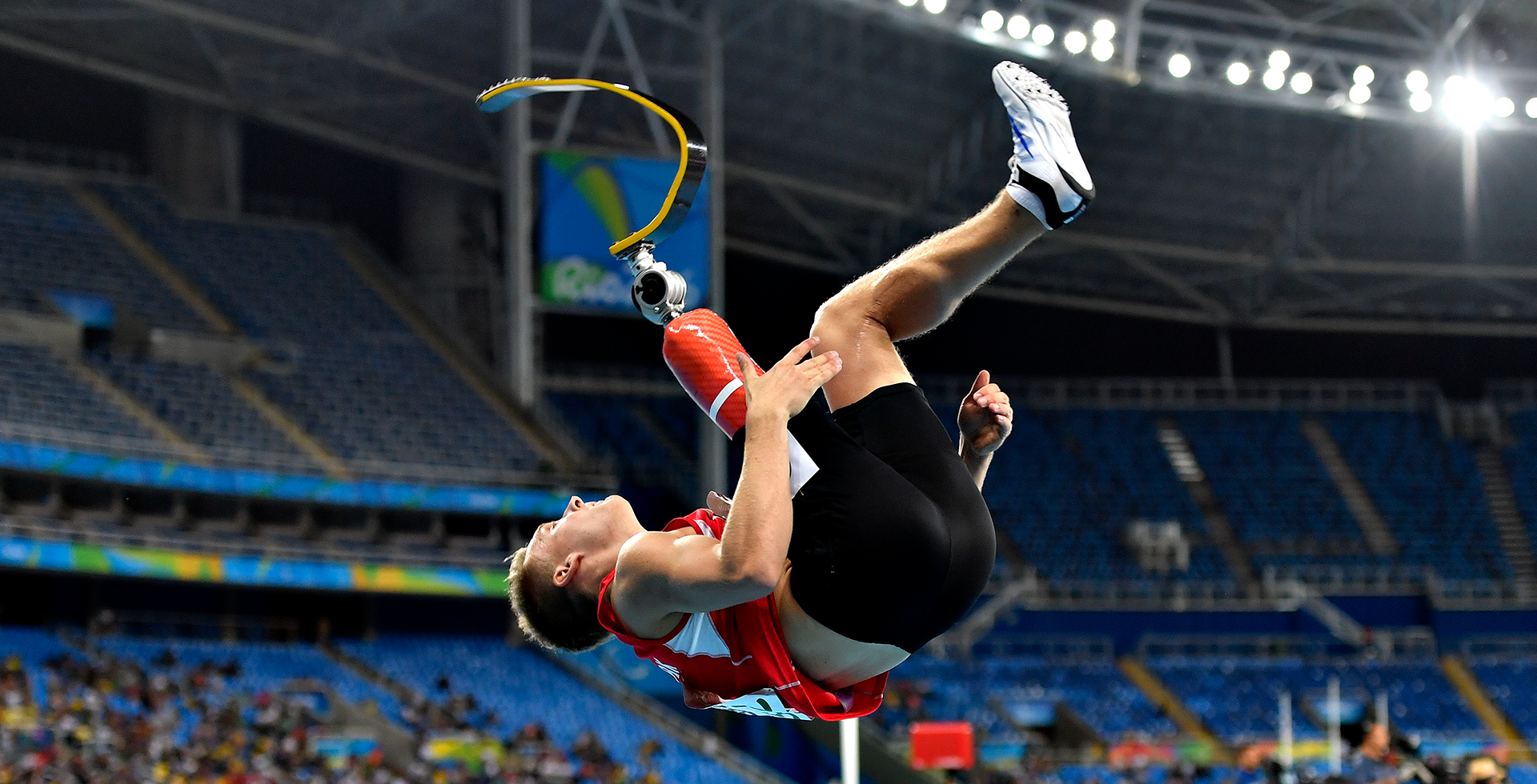 这种团结与 这种团结与