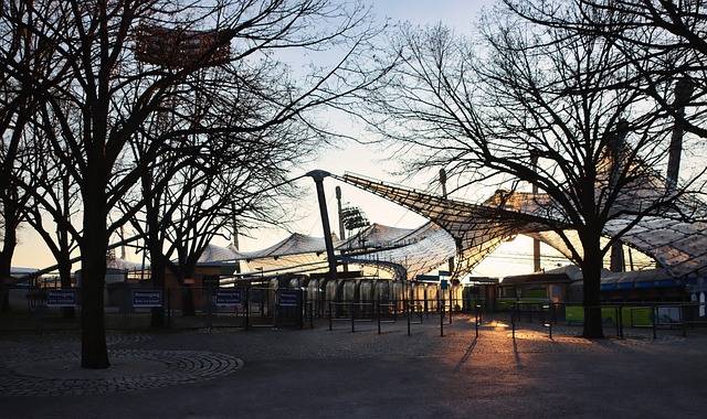 战的市场案 战的市场案