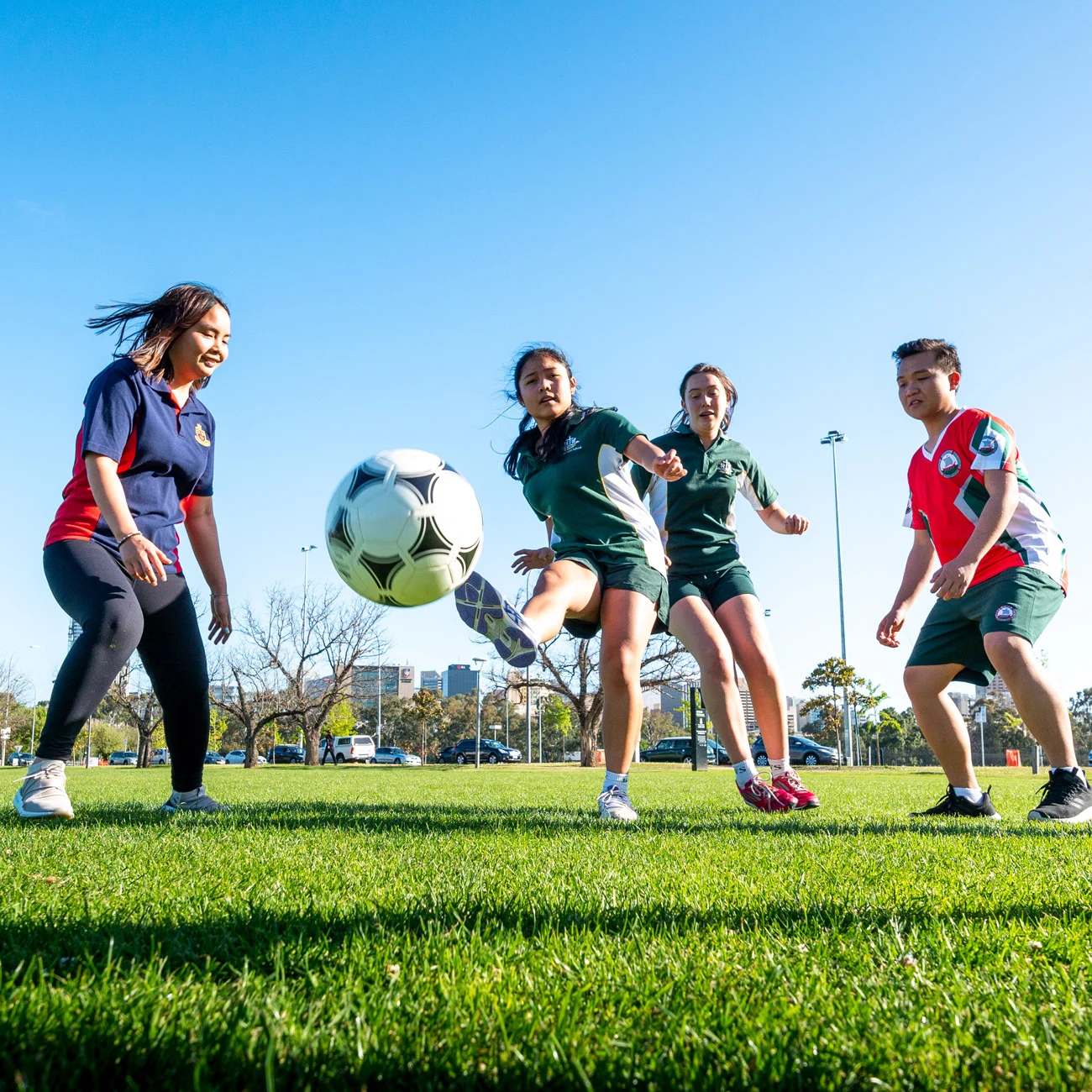 我们更应该 我们更应该